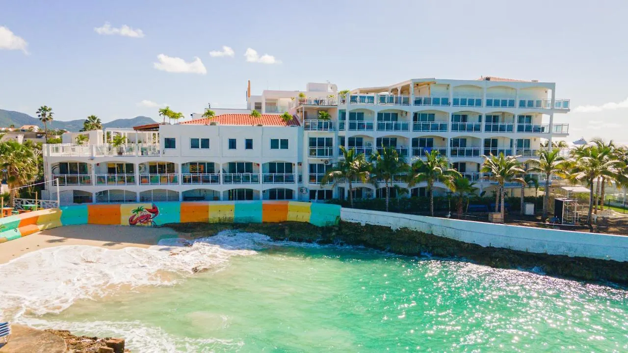 Maho Beach House - Petite Studio - Beach Access 0*,